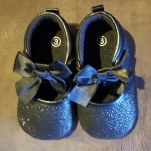 Infant girl dress shoes